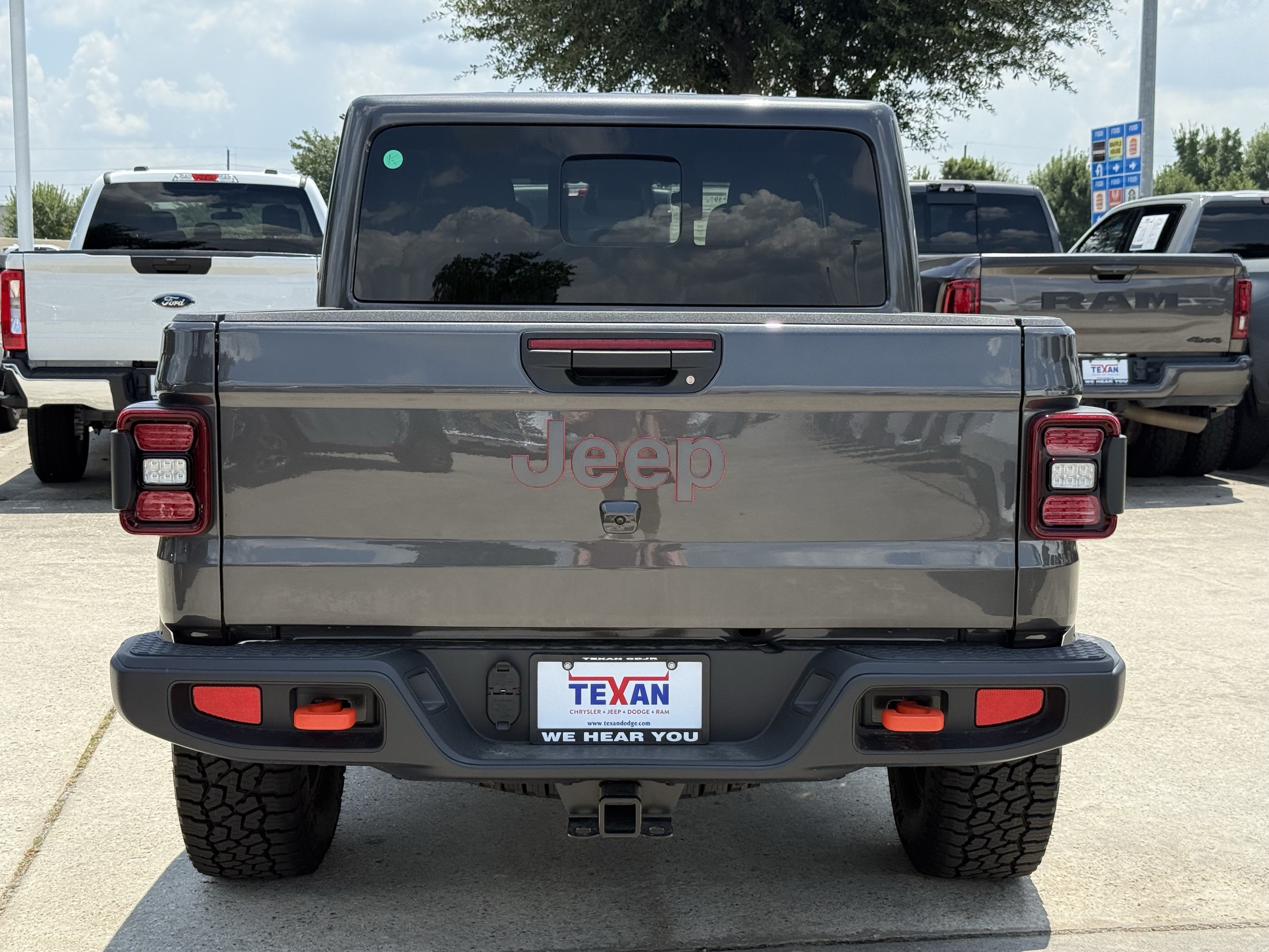 New 2026 Jeep Gladiator Mojave AWD/4WD image 6