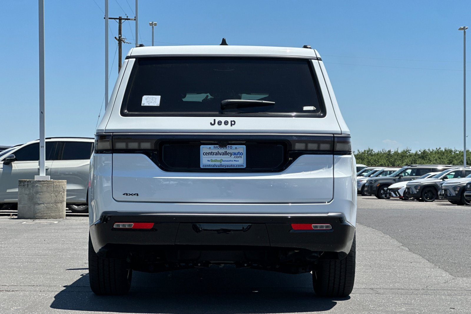 New 2026 Jeep Grand Wagoneer Limited w/ Premium Group II AWD/4WD image 5