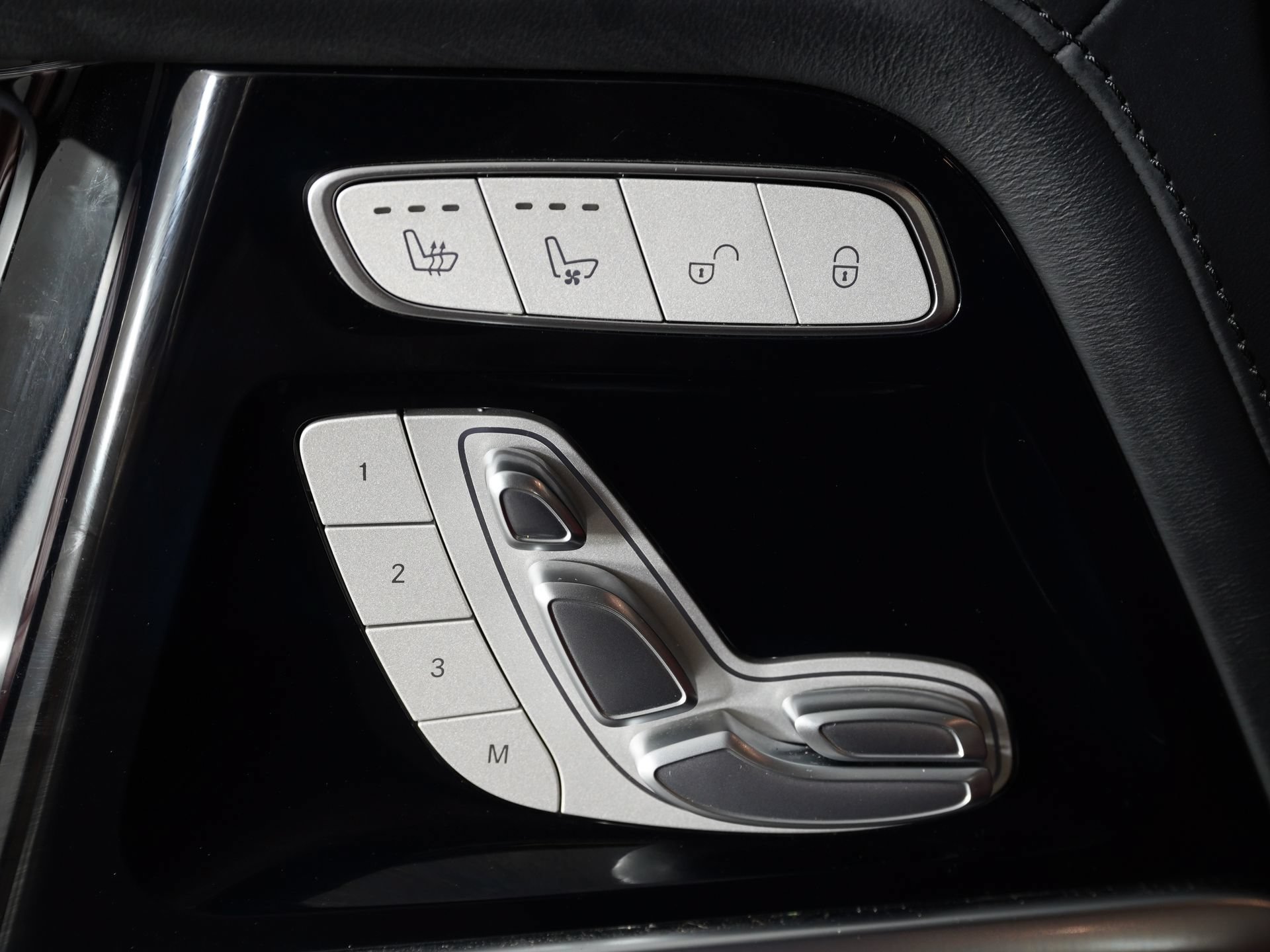 Used 2021 Mercedes-Benz G 63 AMG 4MATIC image 16