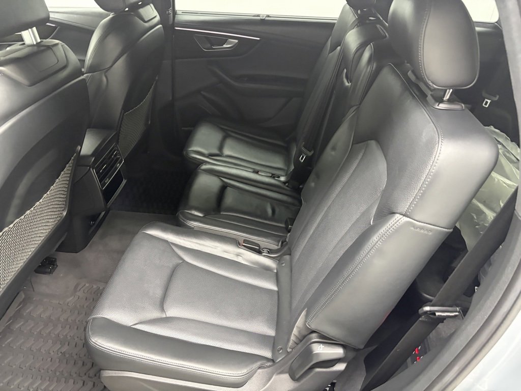 Used 2023 Audi Q7 3.0T Prestige w/ Prestige Package image 33