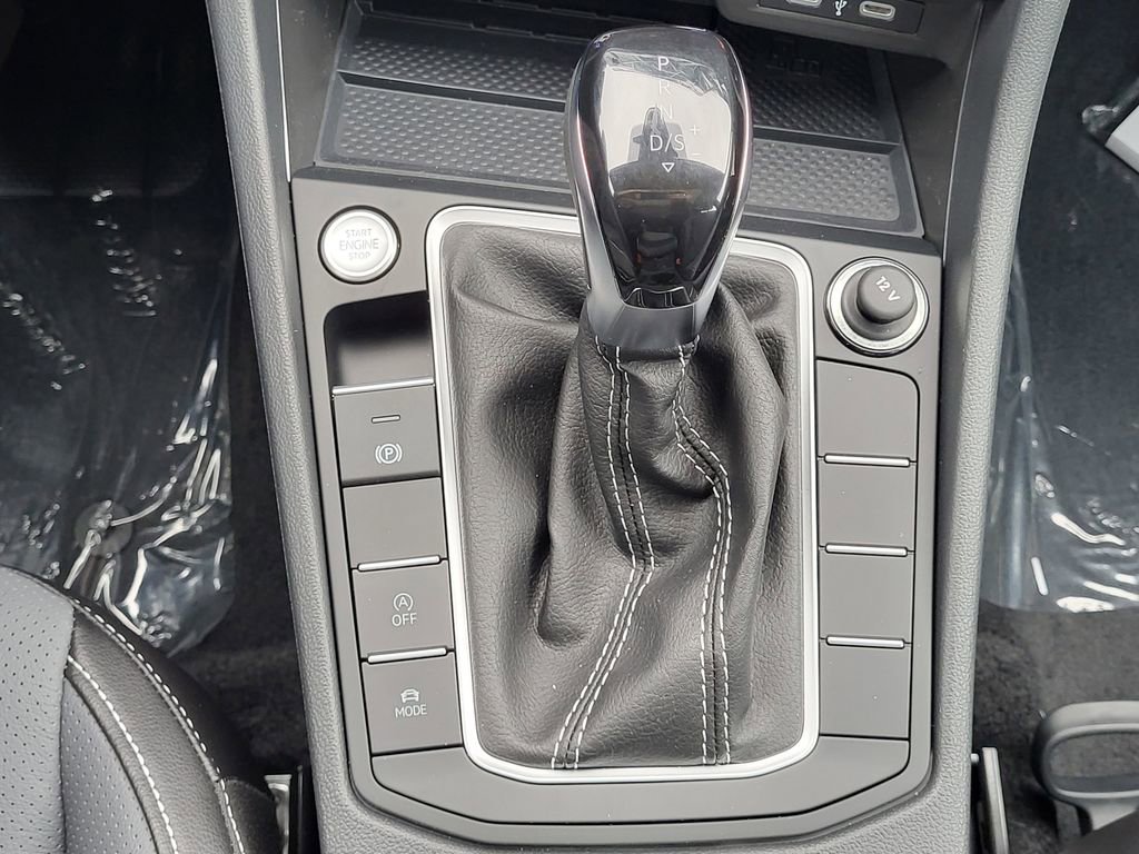 New 2026 Volkswagen Jetta SEL FWD image 16