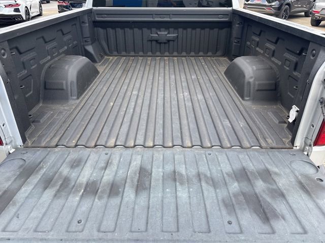 Used 2022 Chevrolet Silverado 1500 LT w/ Z71 Off-Road Package AWD/4WD image 14