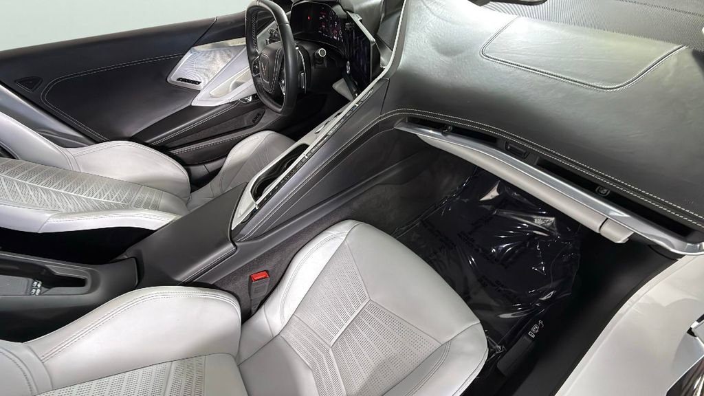Used 2020 Chevrolet Corvette Stingray Premium Cpe w/ 3LT Preferred Equipment Group image 38