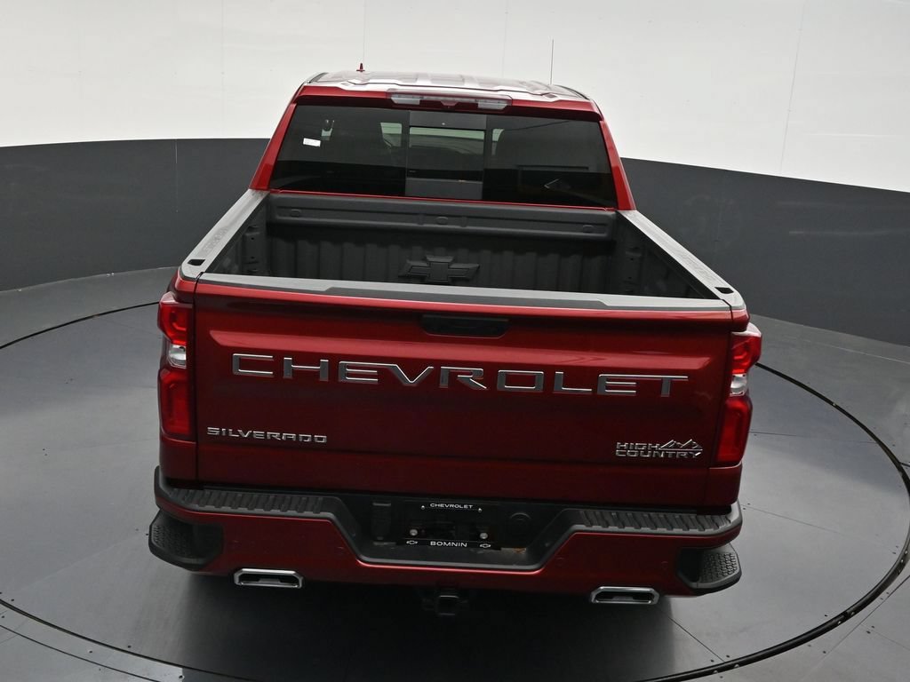 Used 2025 Chevrolet Silverado 1500 High Country RWD image 20