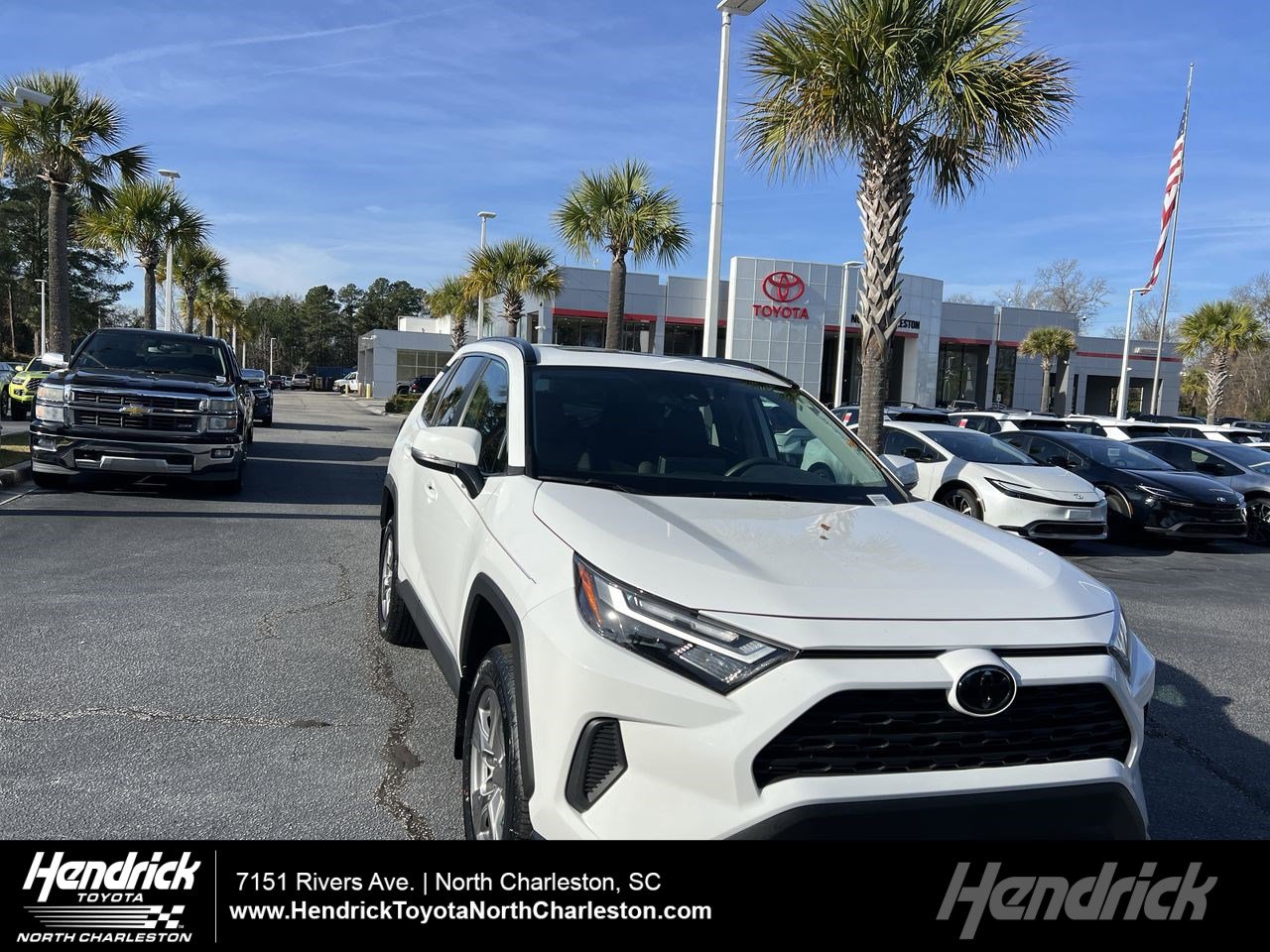 Used 2024 Toyota RAV4 XLE video 1