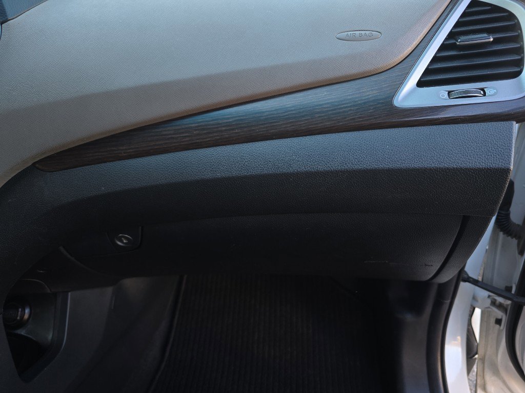 Used 2018 Hyundai Santa Fe Sport image 20