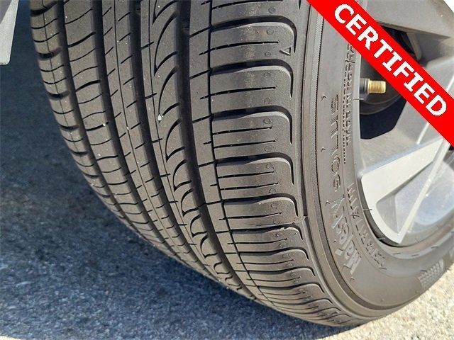 Certified 2025 Hyundai Elantra Sport image 24