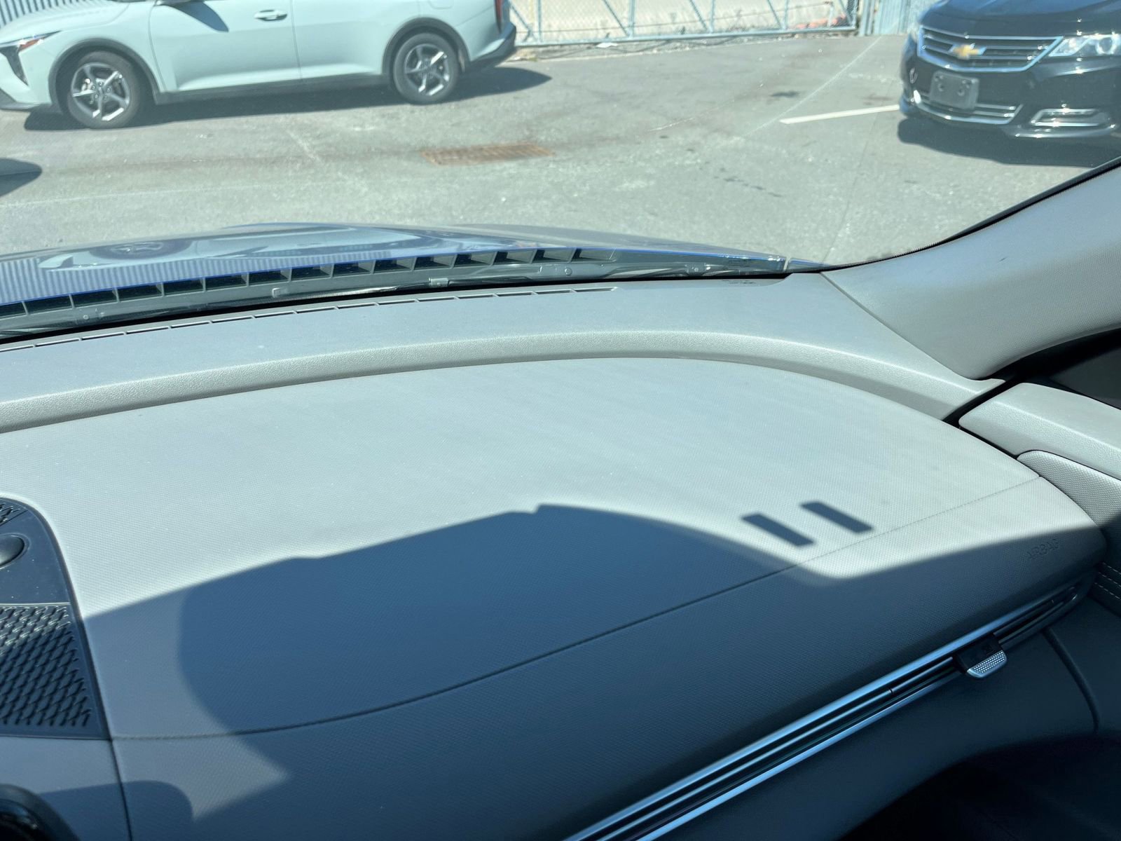 Used 2025 Hyundai Elantra SEL image 36