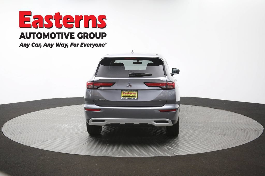 Used 2024 Mitsubishi Outlander SE FWD image 36