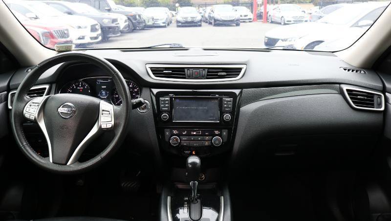Used 2016 Nissan Rogue SL w/ SL Premium Package AWD/4WD image 18