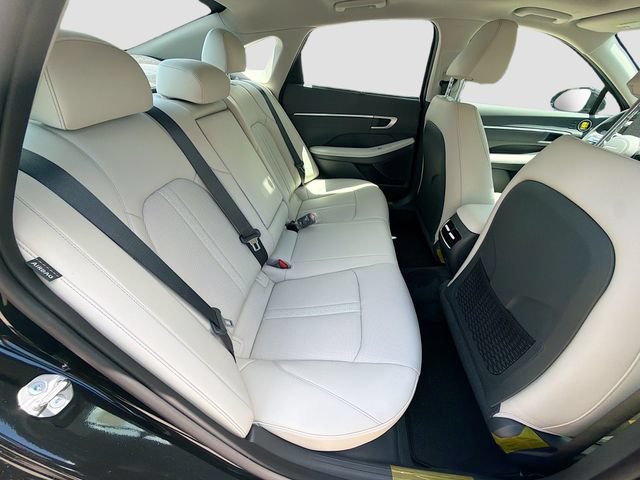 New 2026 Hyundai Sonata Limited FWD image 29