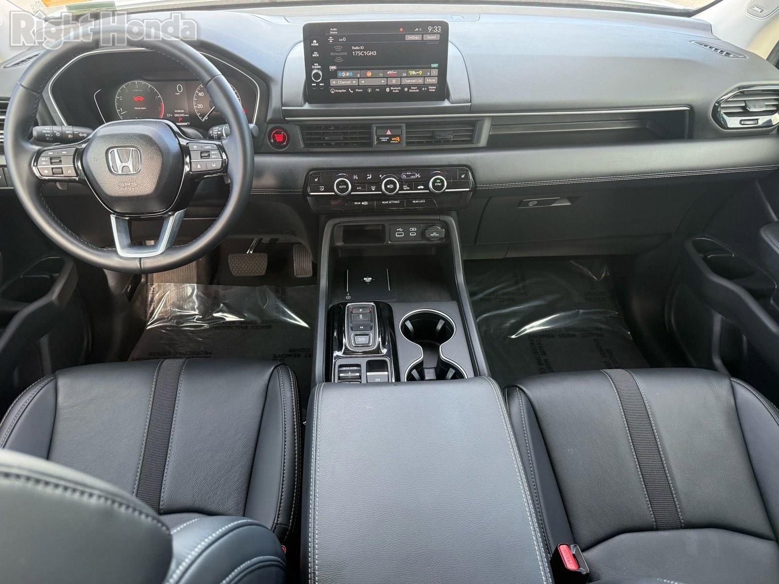 Certified 2025 Honda Pilot Touring image 27