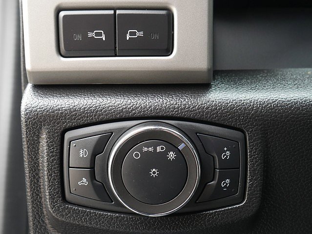 Used 2020 Ford F250 Lariat w/ Lariat Ultimate Package image 27