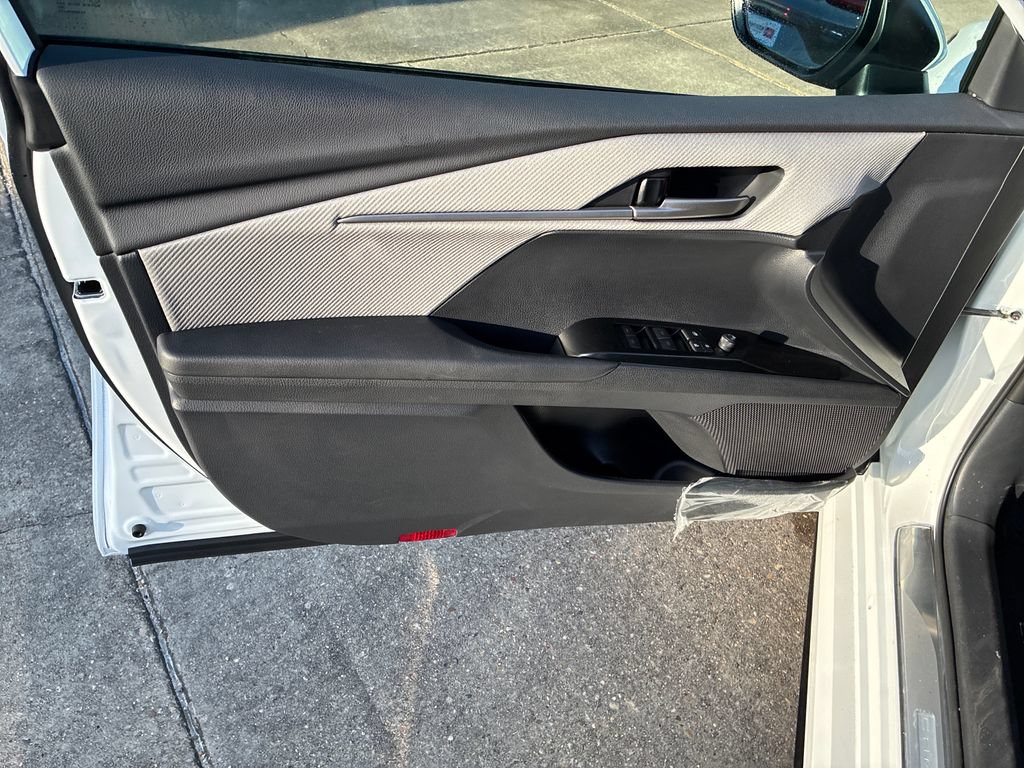 New 2026 Toyota Camry SE FWD image 12