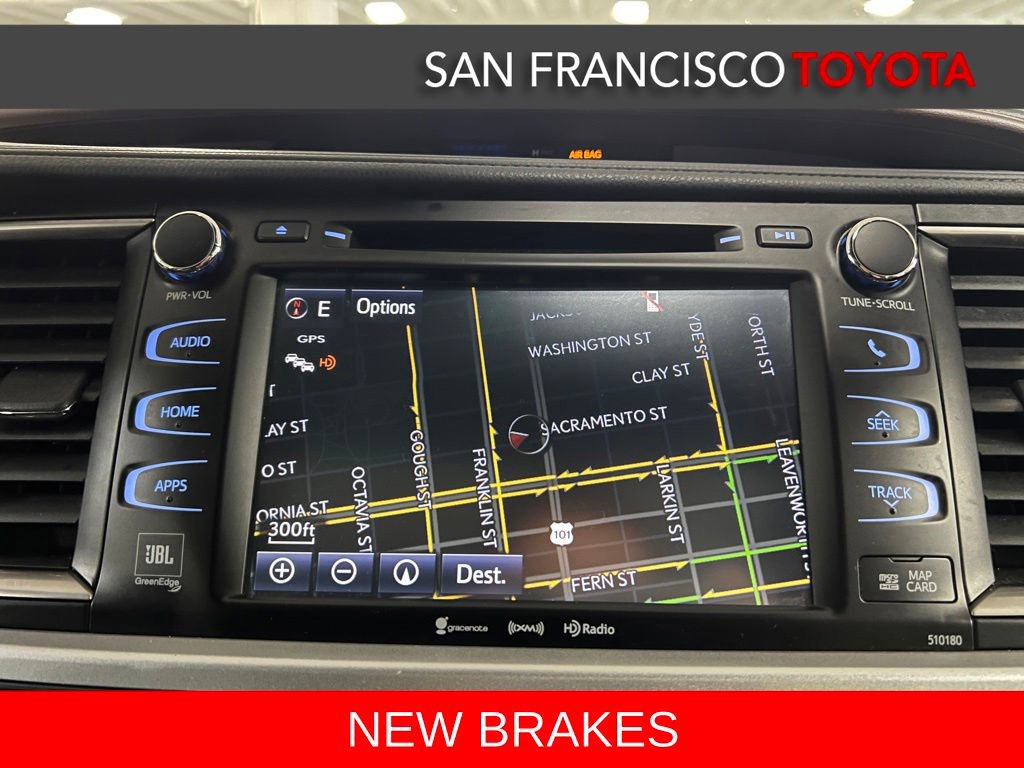 Used 2017 Toyota Highlander Limited AWD/4WD image 29