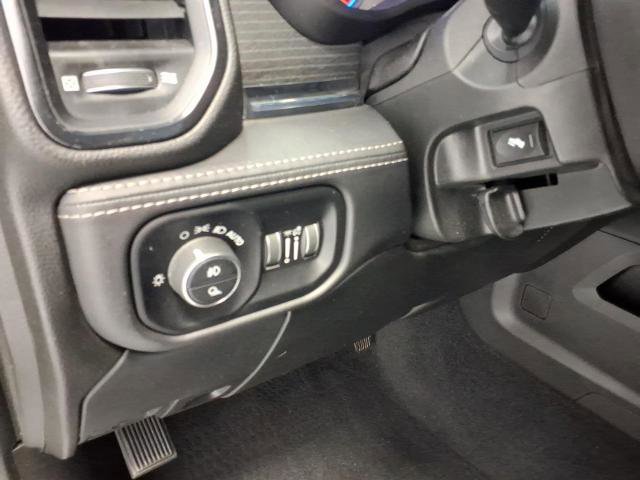 Used 2022 RAM 2500 Limited AWD/4WD image 19