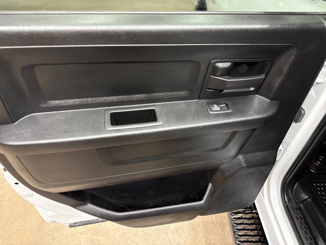 Used 2024 RAM 2500 Tradesman w/ Chrome Appearance Group AWD/4WD image 31