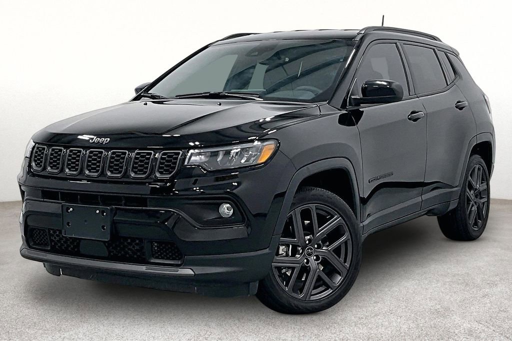 Used 2026 Jeep Compass Latitude AWD/4WD image 14