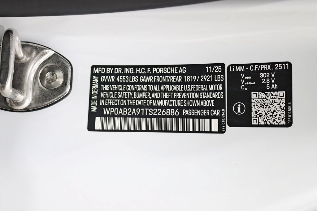 Used 2026 Porsche 911 GTS image 42