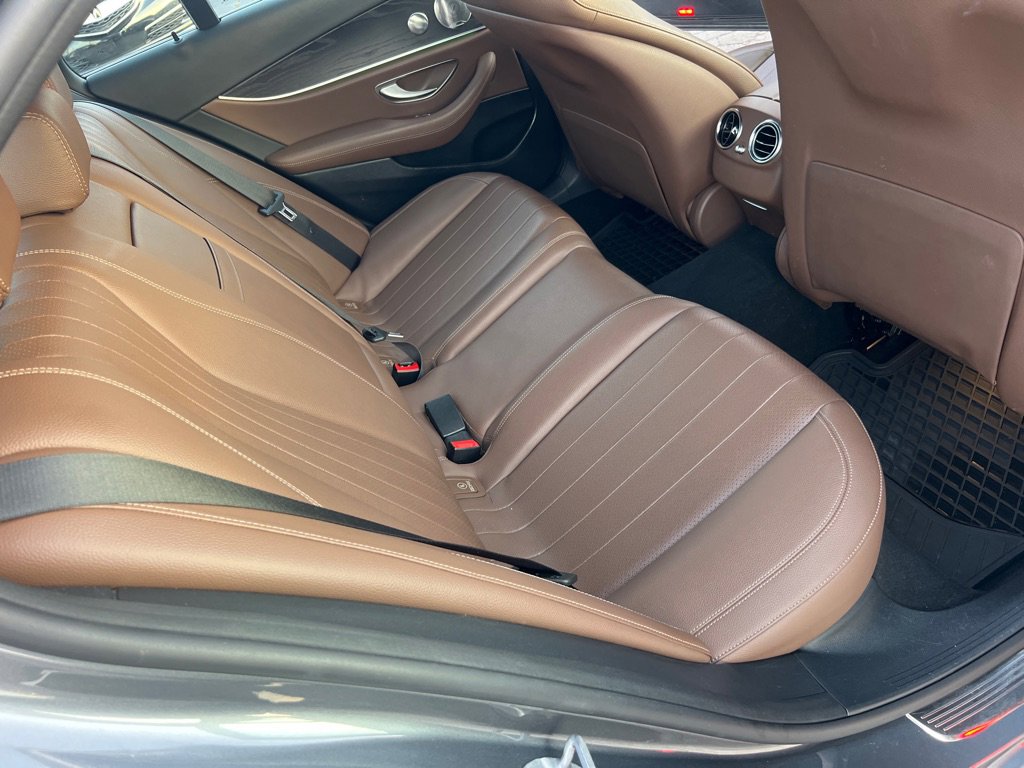 Used 2017 Mercedes-Benz E 300 E 300 4MATIC LUXURY image 15