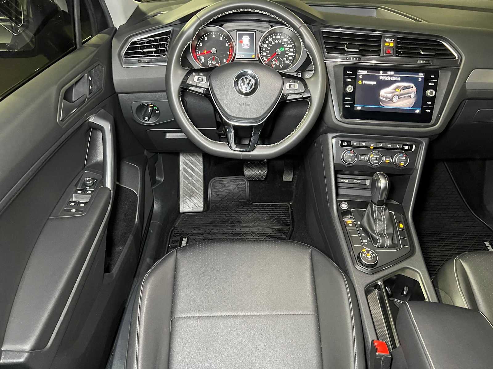 Used 2021 Volkswagen Tiguan SE w/ Panoramic Sunroof Package AWD/4WD image 43