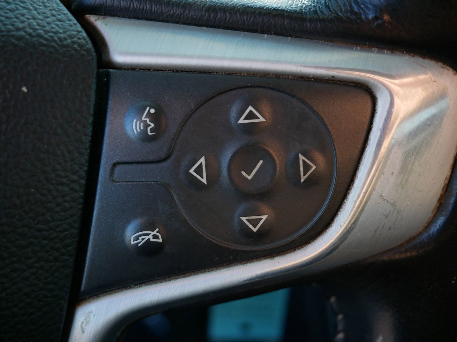 Used 2016 GMC Canyon SLT w/ Trailering Package image 19