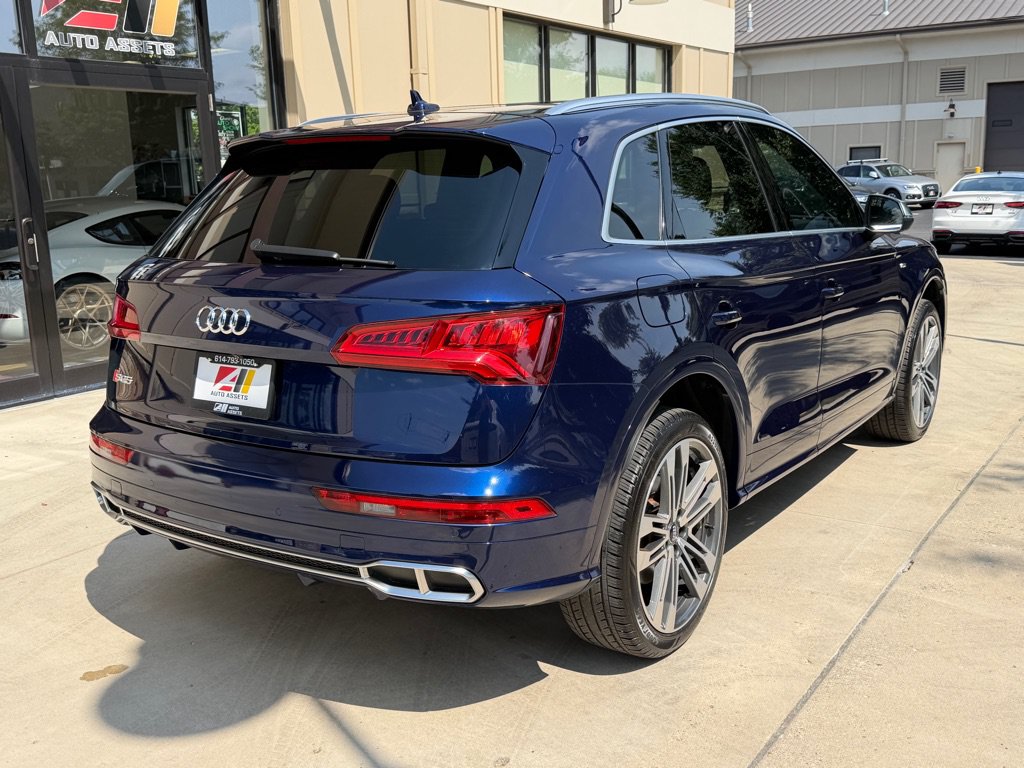 Used 2018 Audi SQ5 Prestige AWD/4WD image 9