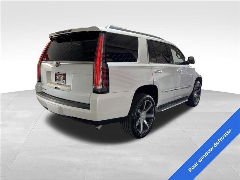 Used 2016 Cadillac Escalade Luxury AWD/4WD image 4