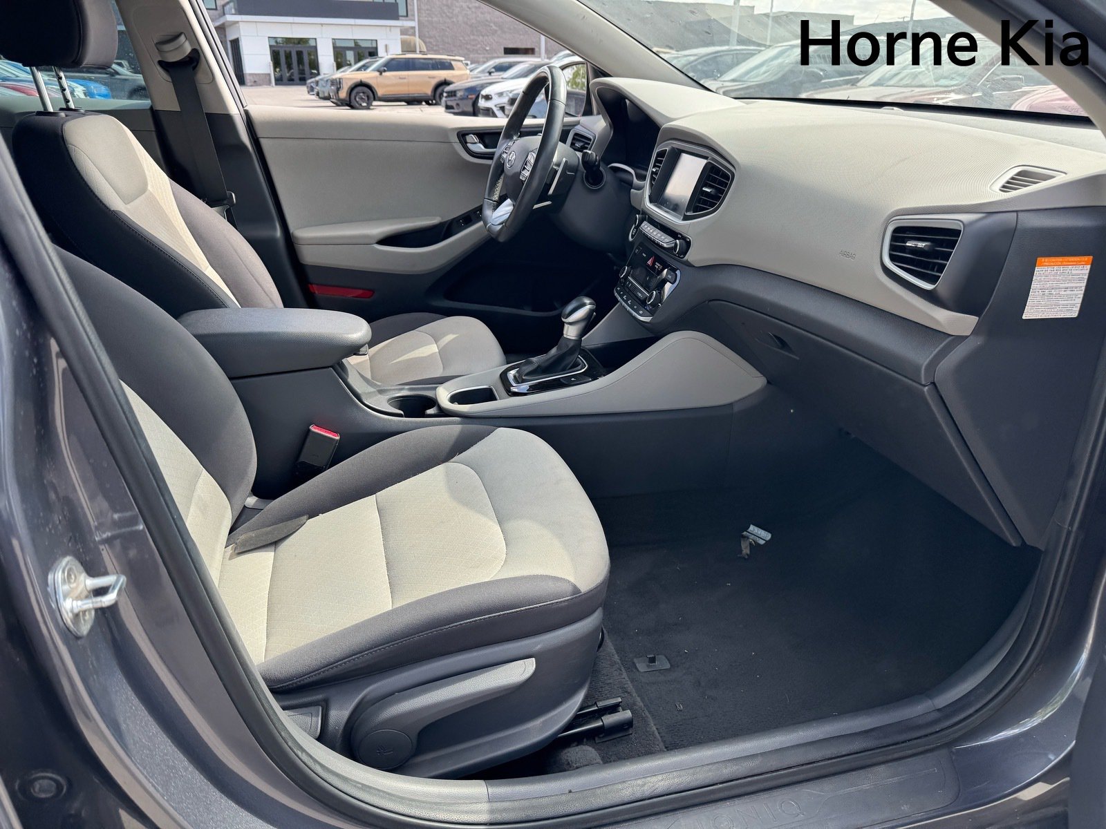 Used 2018 Hyundai Ioniq SEL FWD image 27