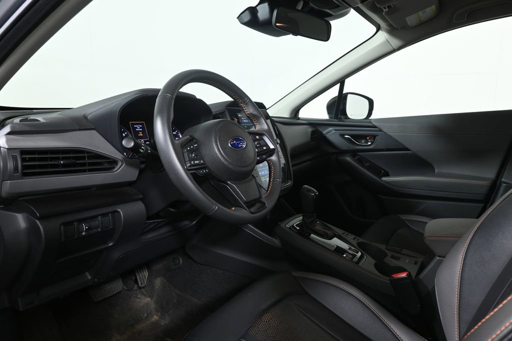 Used 2024 Subaru Crosstrek 2.5i Limited AWD/4WD image 4