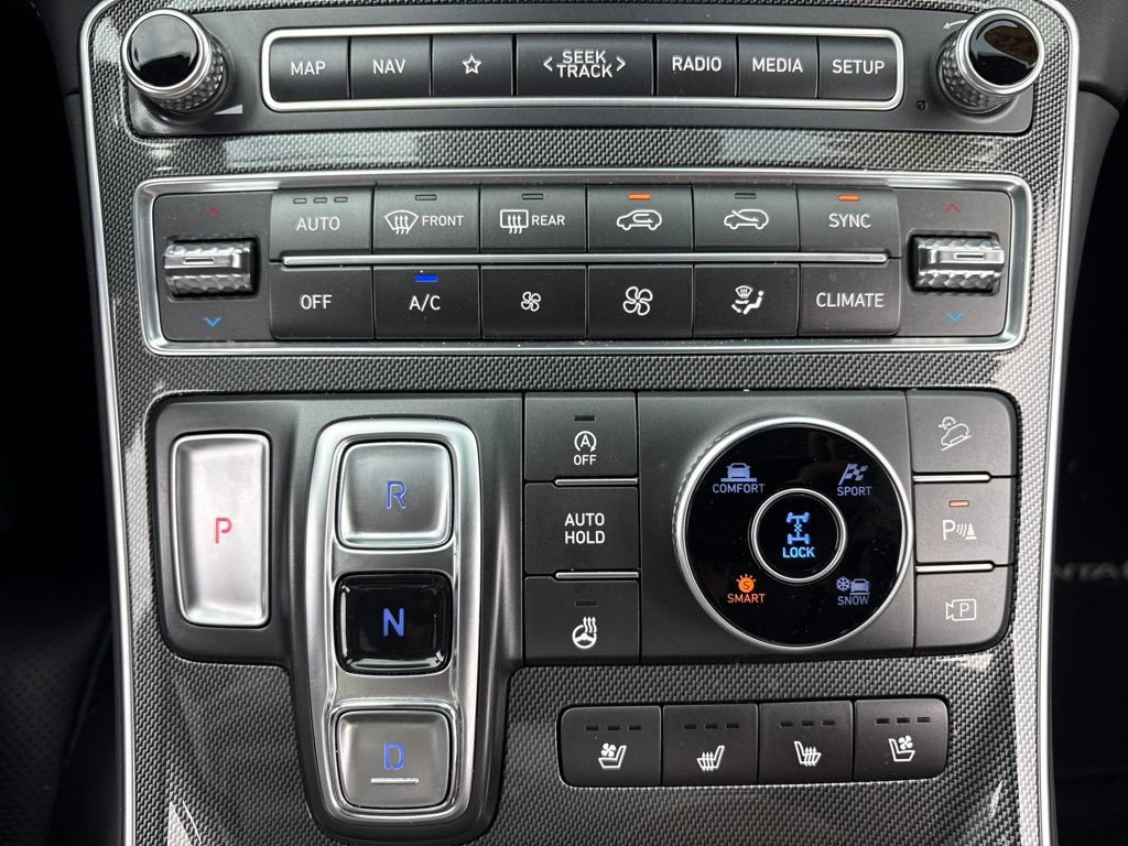 Used 2022 Hyundai Santa Fe Limited AWD/4WD image 22