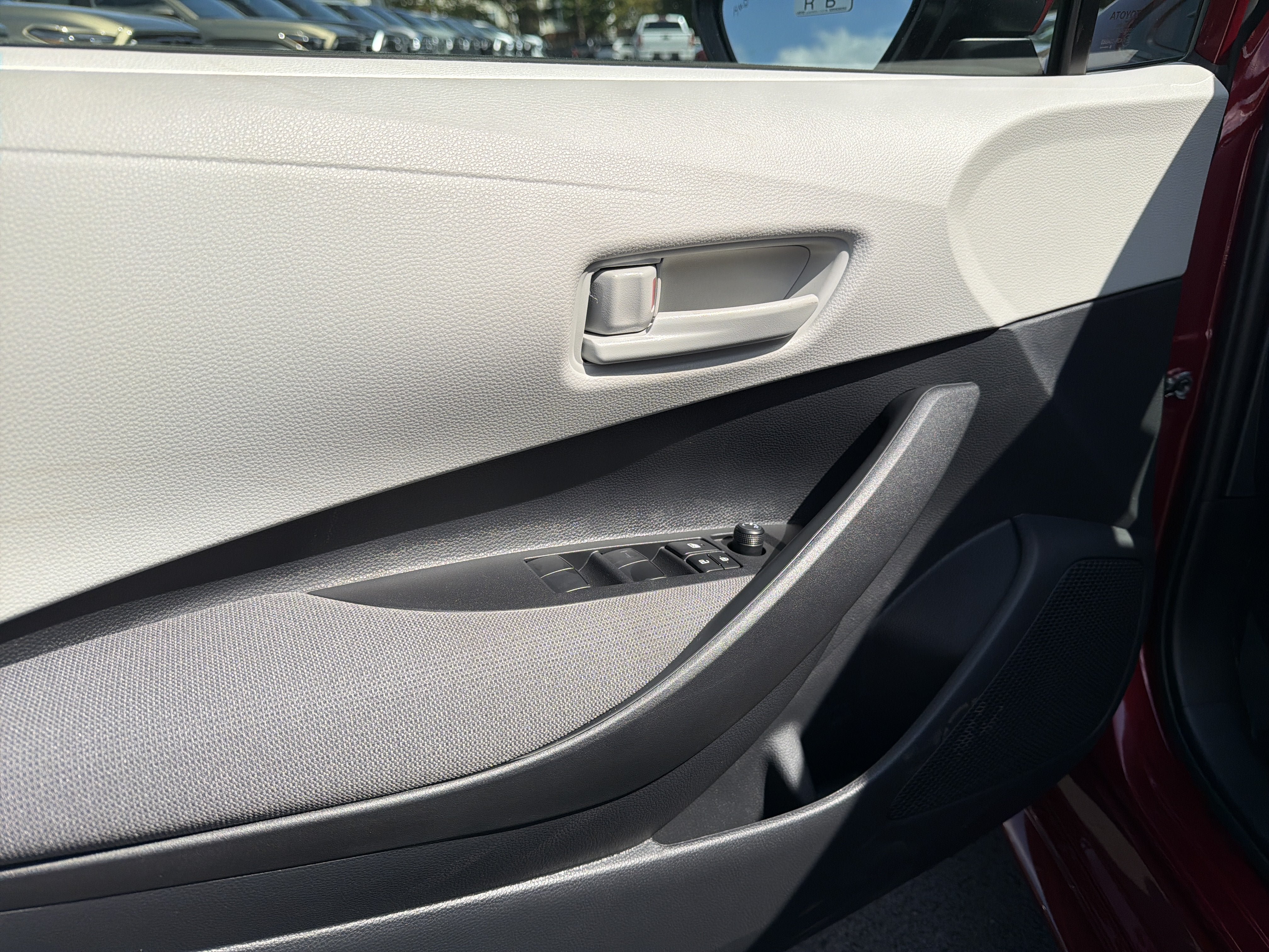 New 2026 Toyota Corolla LE w/ LE Premium Package FWD image 8