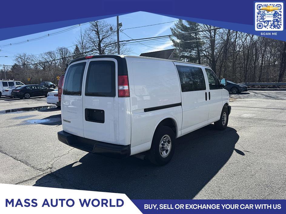 Used 2020 Chevrolet Express 2500 w/ Driver Convenience Package image 3