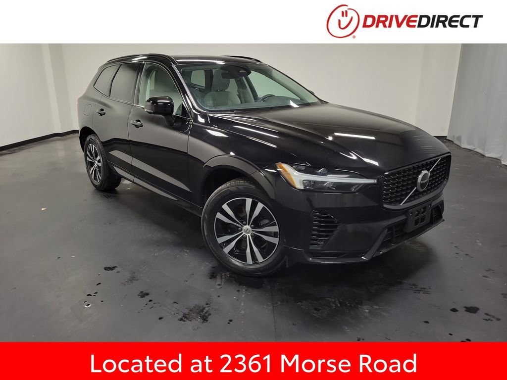 Used 2024 Volvo XC60 T8 Core image 1