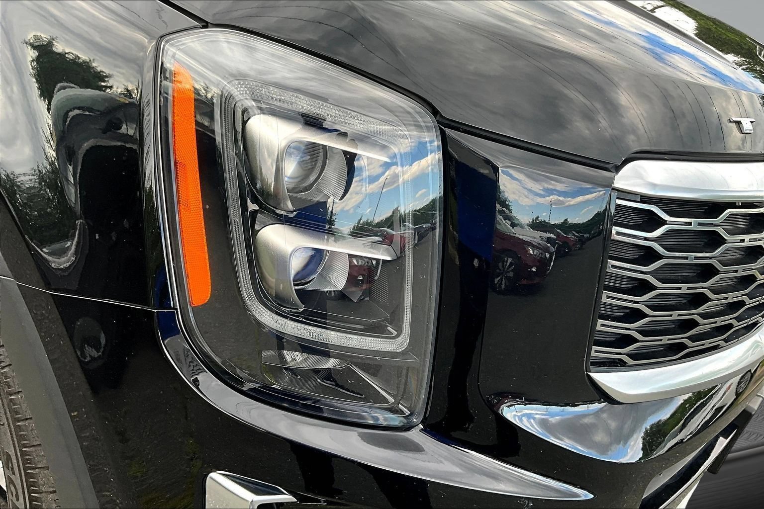Used 2020 Kia Telluride SX w/ Towing Package FWD image 26