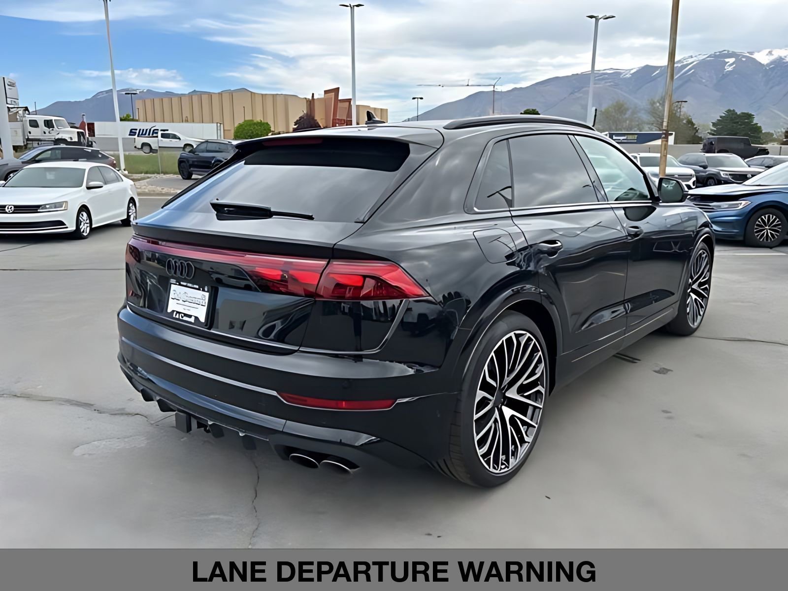 New 2026 Audi SQ8 Prestige AWD/4WD image 10