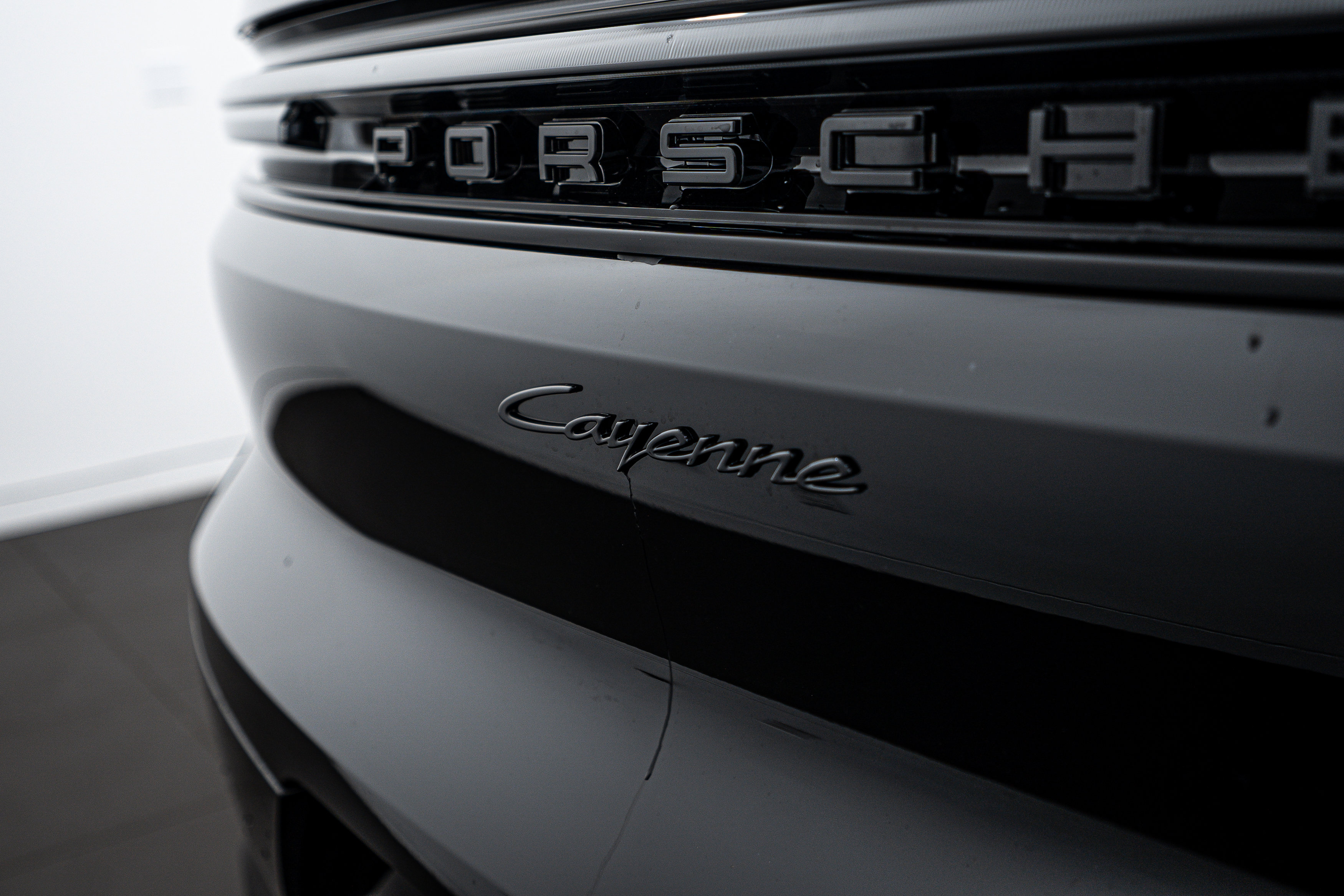 Certified 2025 Porsche Cayenne Coupe image 26