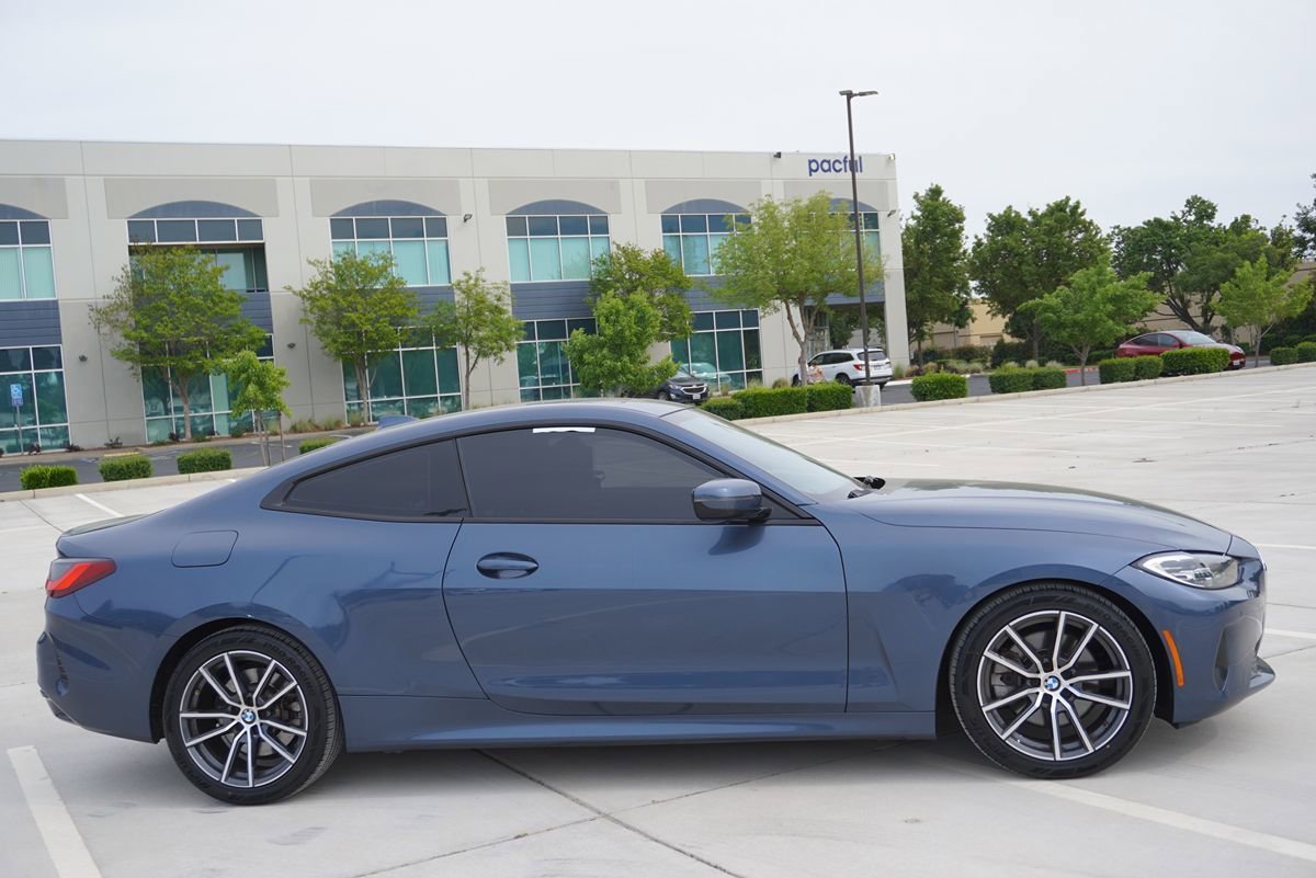 Used 2022 BMW 430i Coupe w/ Convenience Package RWD image 5