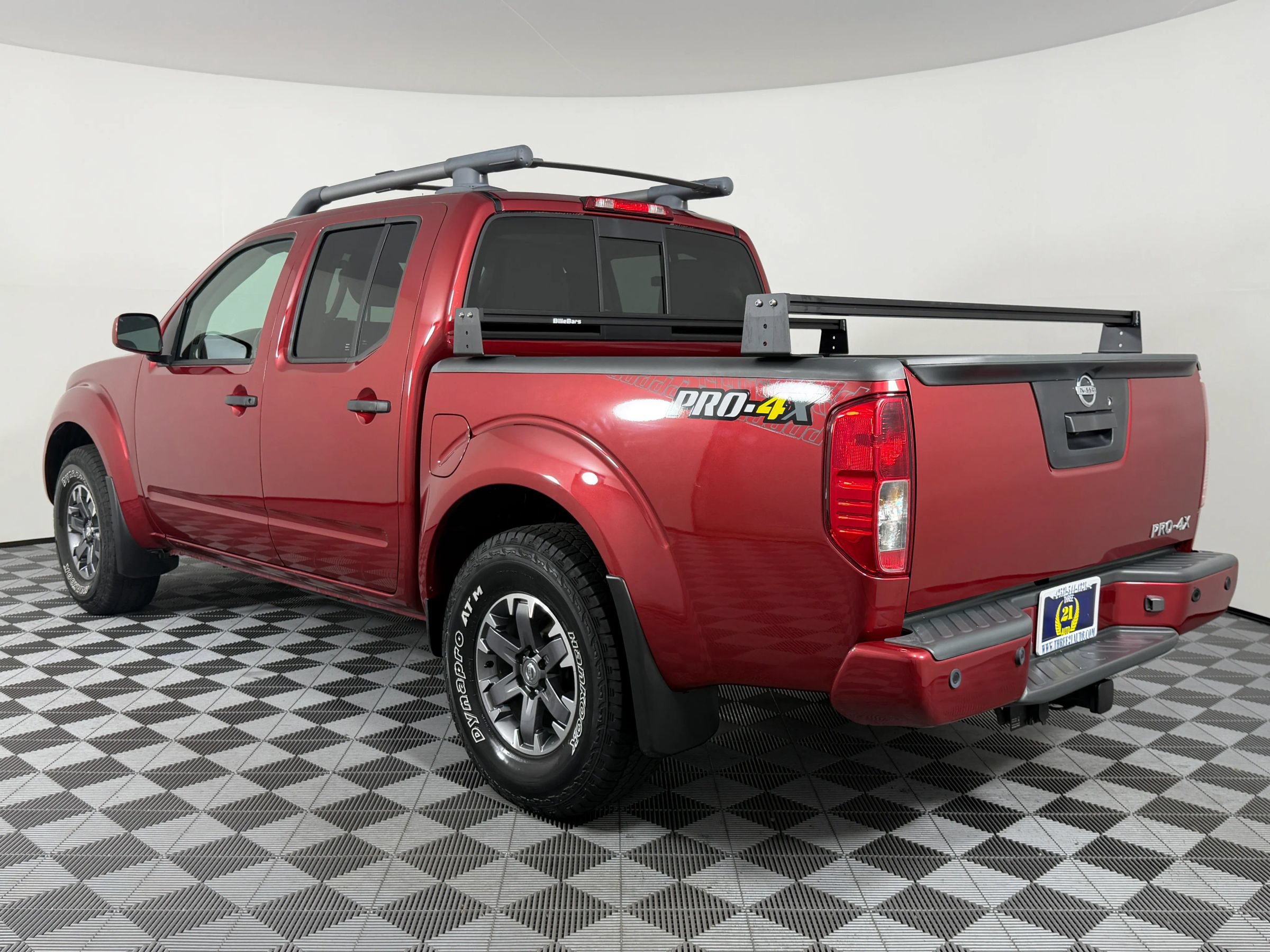 Used 2021 Nissan Frontier PRO-4X w/ Pro-4x Utility Package AWD/4WD image 7
