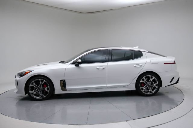 Used 2020 Kia Stinger GT1 RWD image 2