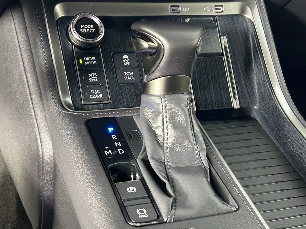 Used 2025 Lexus GX 550 AWD/4WD image 29
