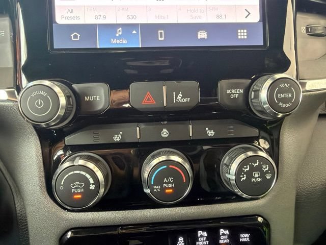 Used 2025 RAM 1500 Big Horn AWD/4WD image 19