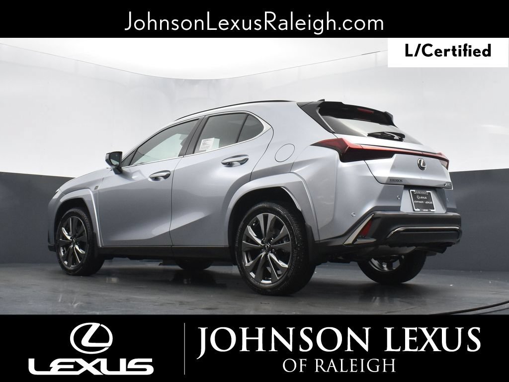 Certified 2025 Lexus UX 300h FWD image 18