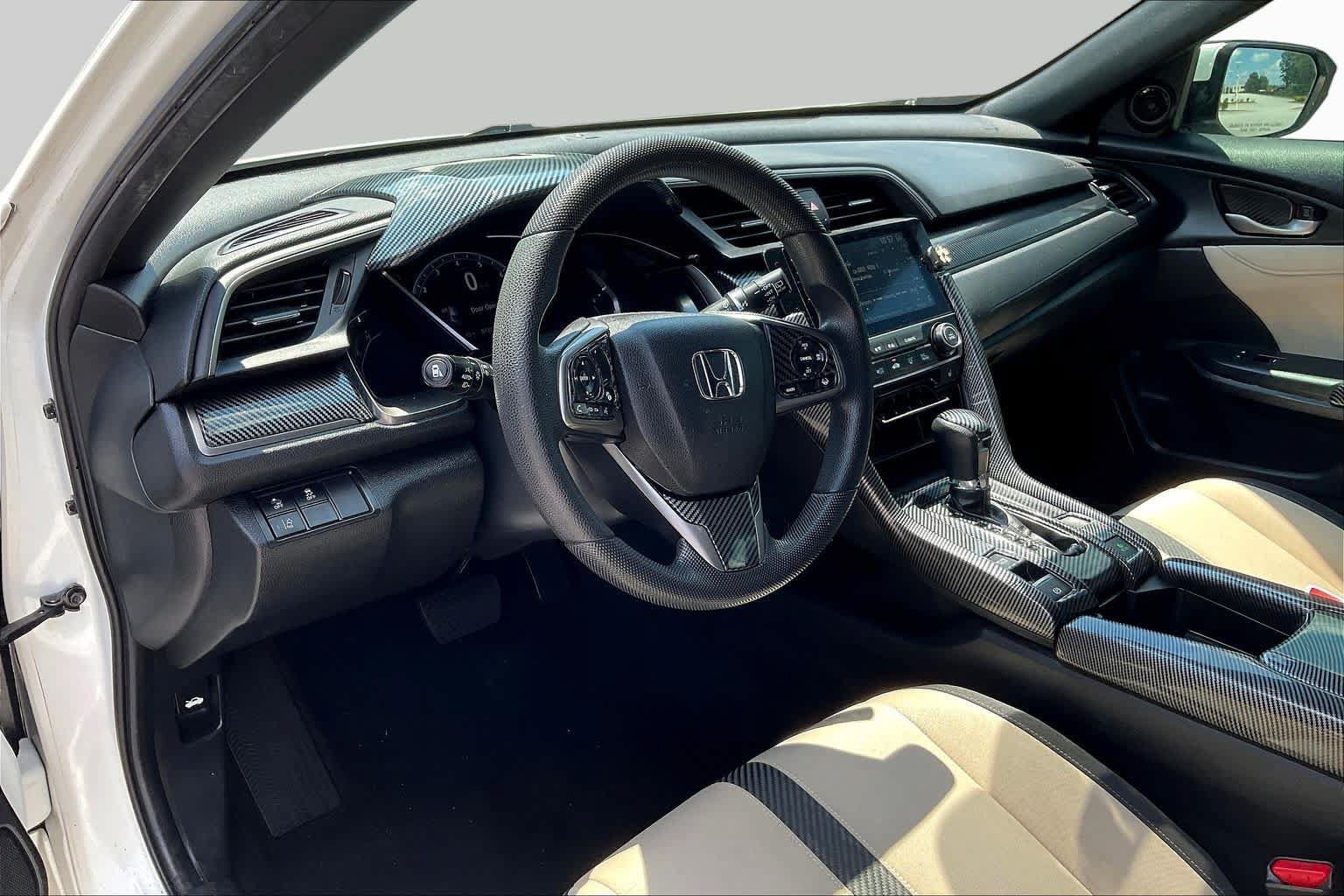 Used 2019 Honda Civic EX image 18