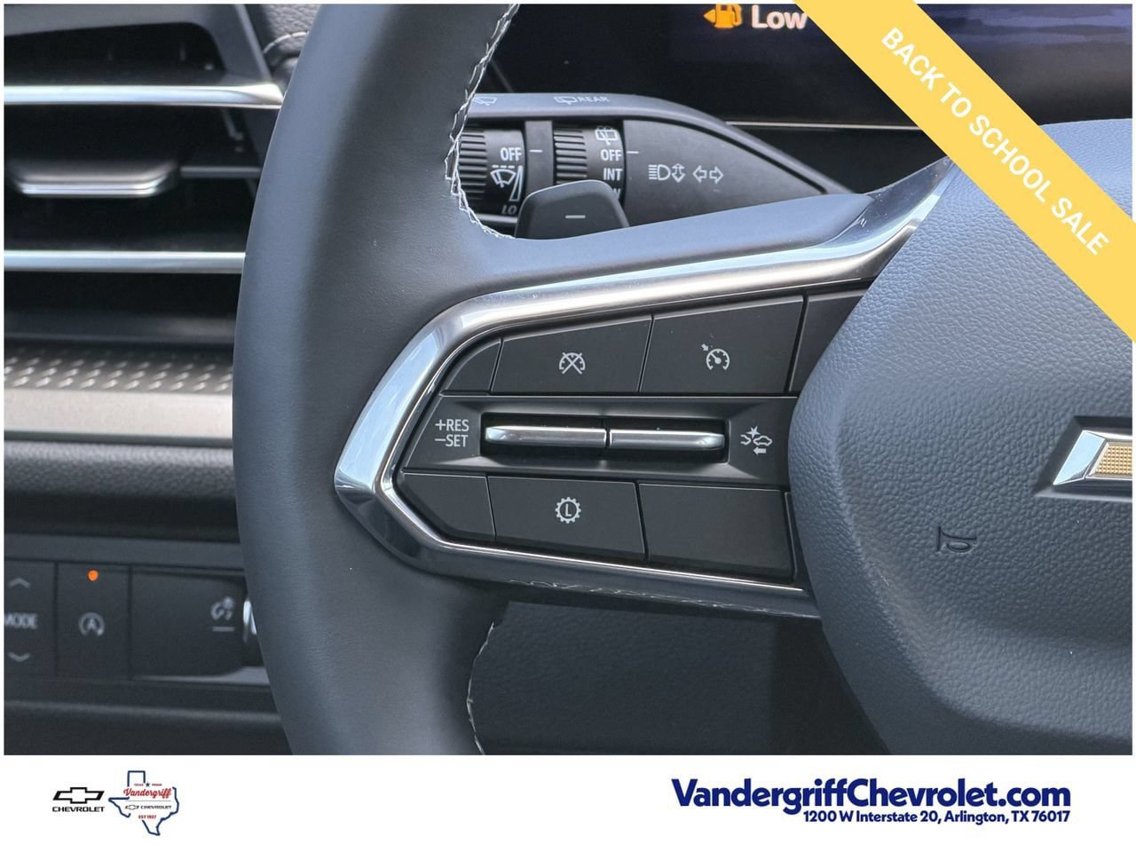 New 2026 Chevrolet Traverse LT FWD image 13