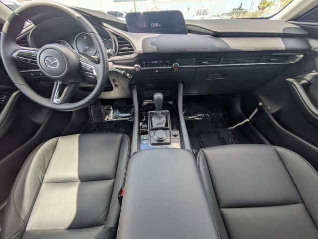 Used 2024 MAZDA MAZDA3 s FWD image 11