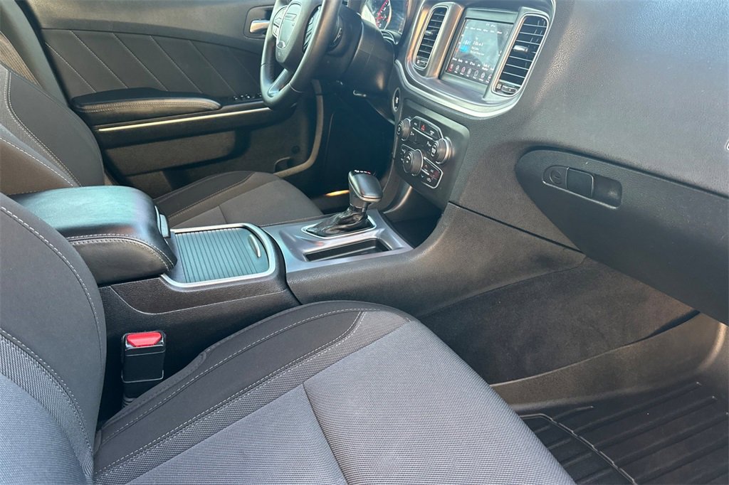 Used 2021 Dodge Charger SXT image 16