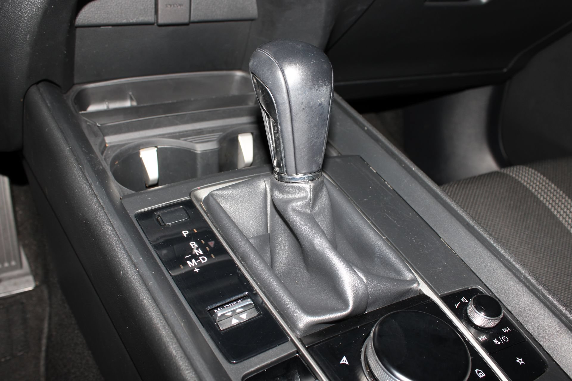 Used 2024 MAZDA CX-50 AWD 2.5 S w/ Cargo Package image 32
