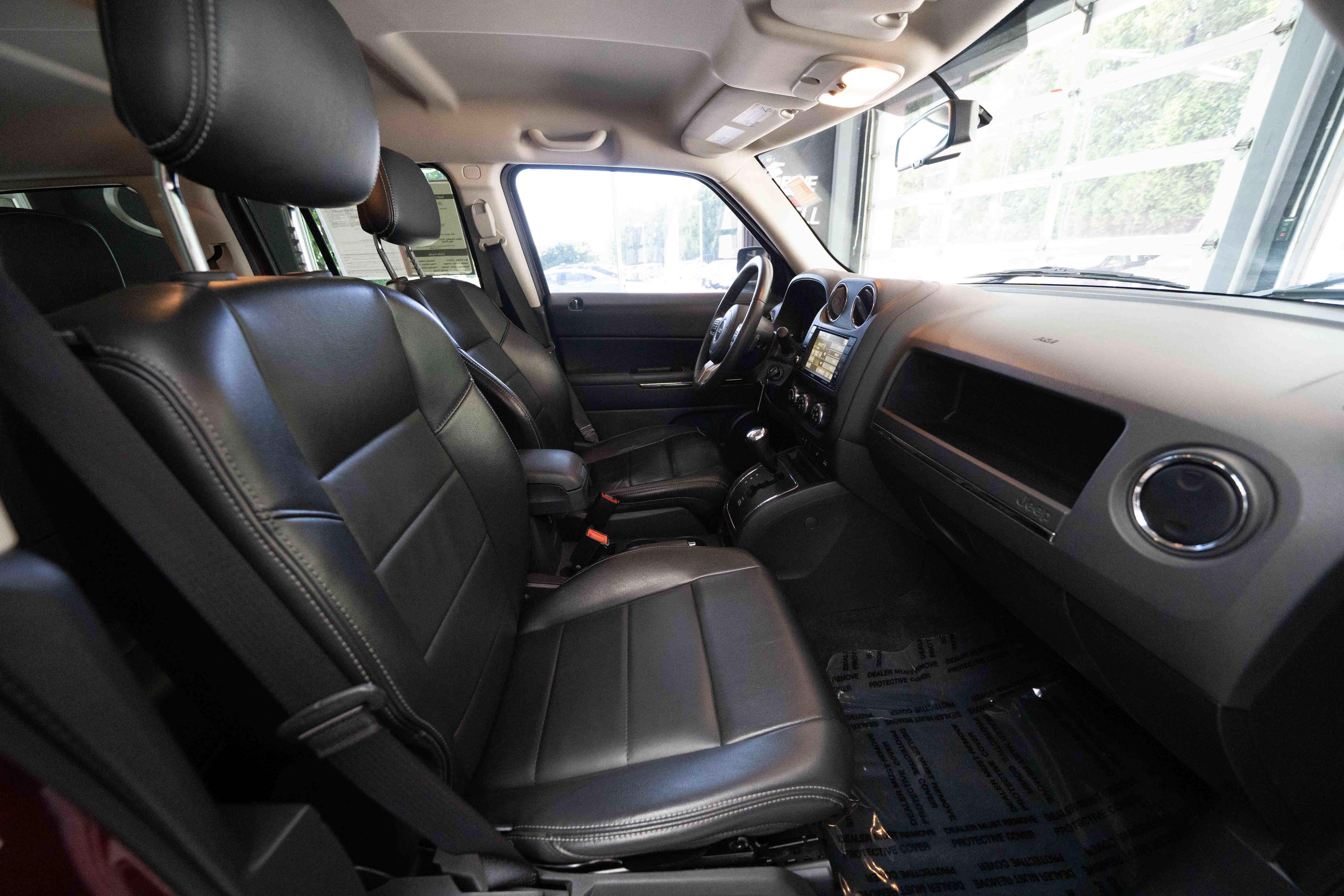 Used 2014 Jeep Patriot Limited FWD image 27