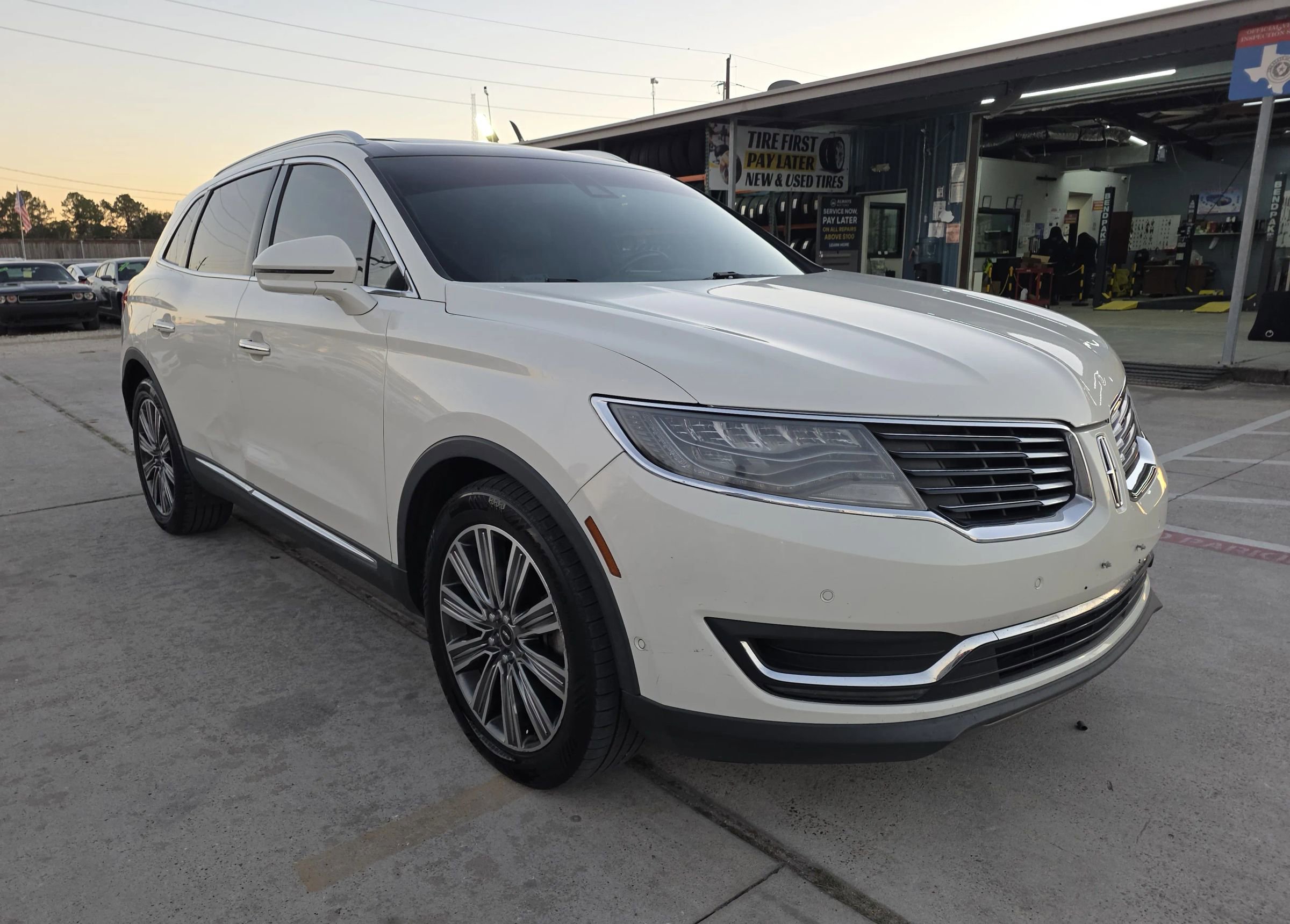 Used 2016 Lincoln MKX Black Label w/ Technology Package image 7